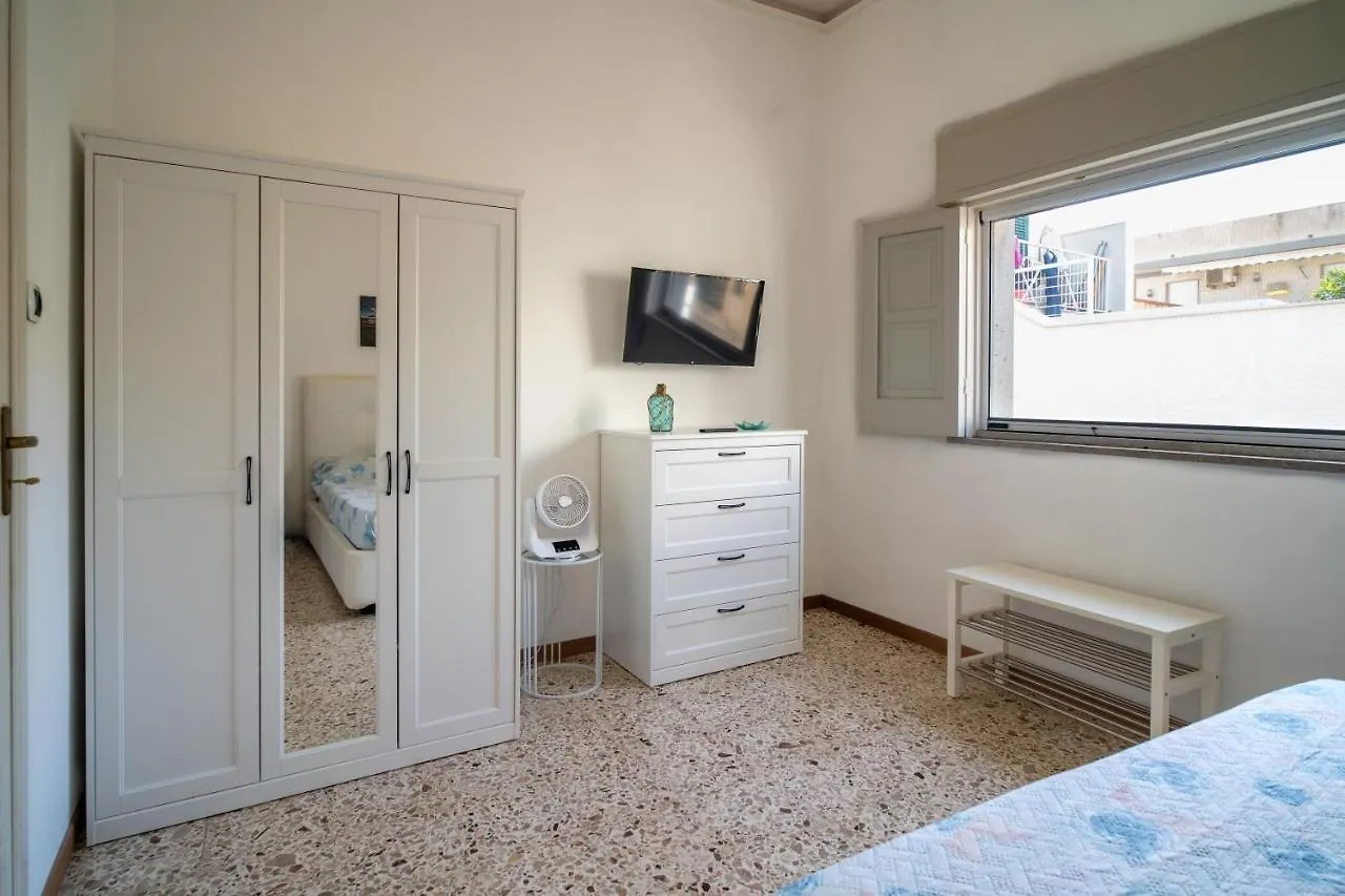 Maredaliga Villa Cava d'Aliga 0*,  Italy