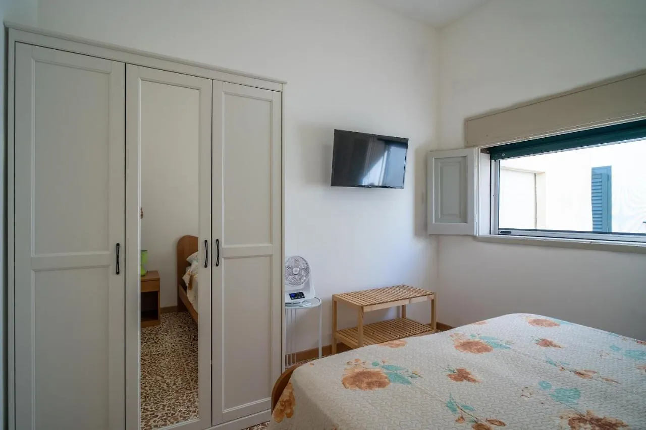 Holiday home Maredaliga Villa Cava d'Aliga Italy